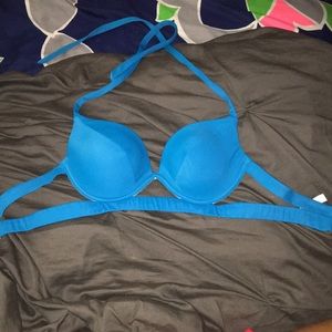 Super cute Victoria’s Secret bathing suit top!